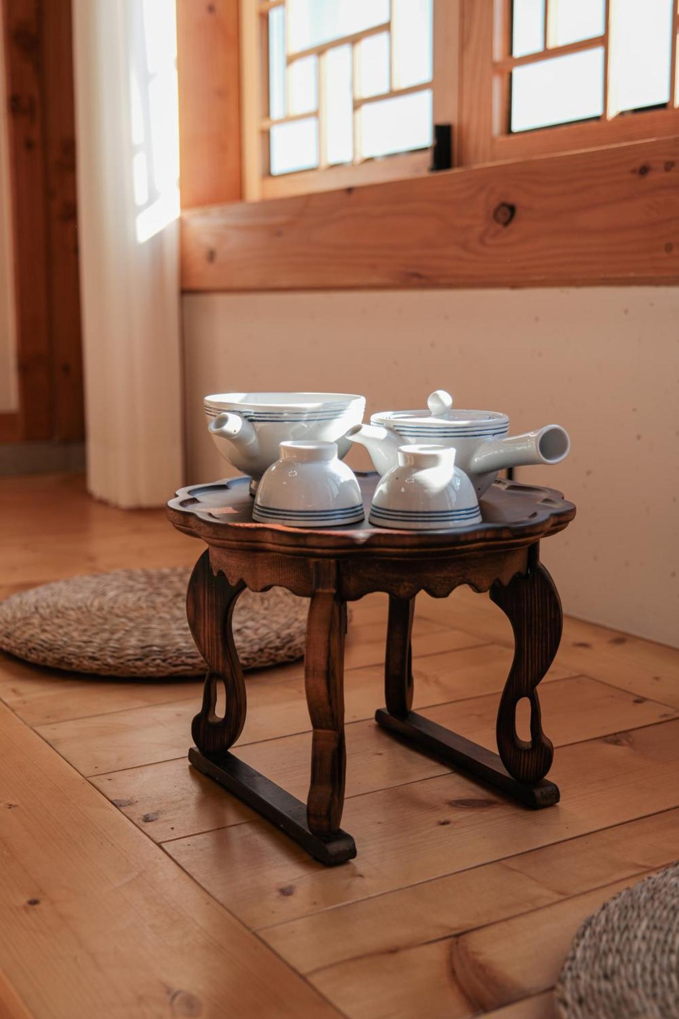 Hanok Stay Da-Ga-Gam คยองจู ภายนอก รูปภาพ