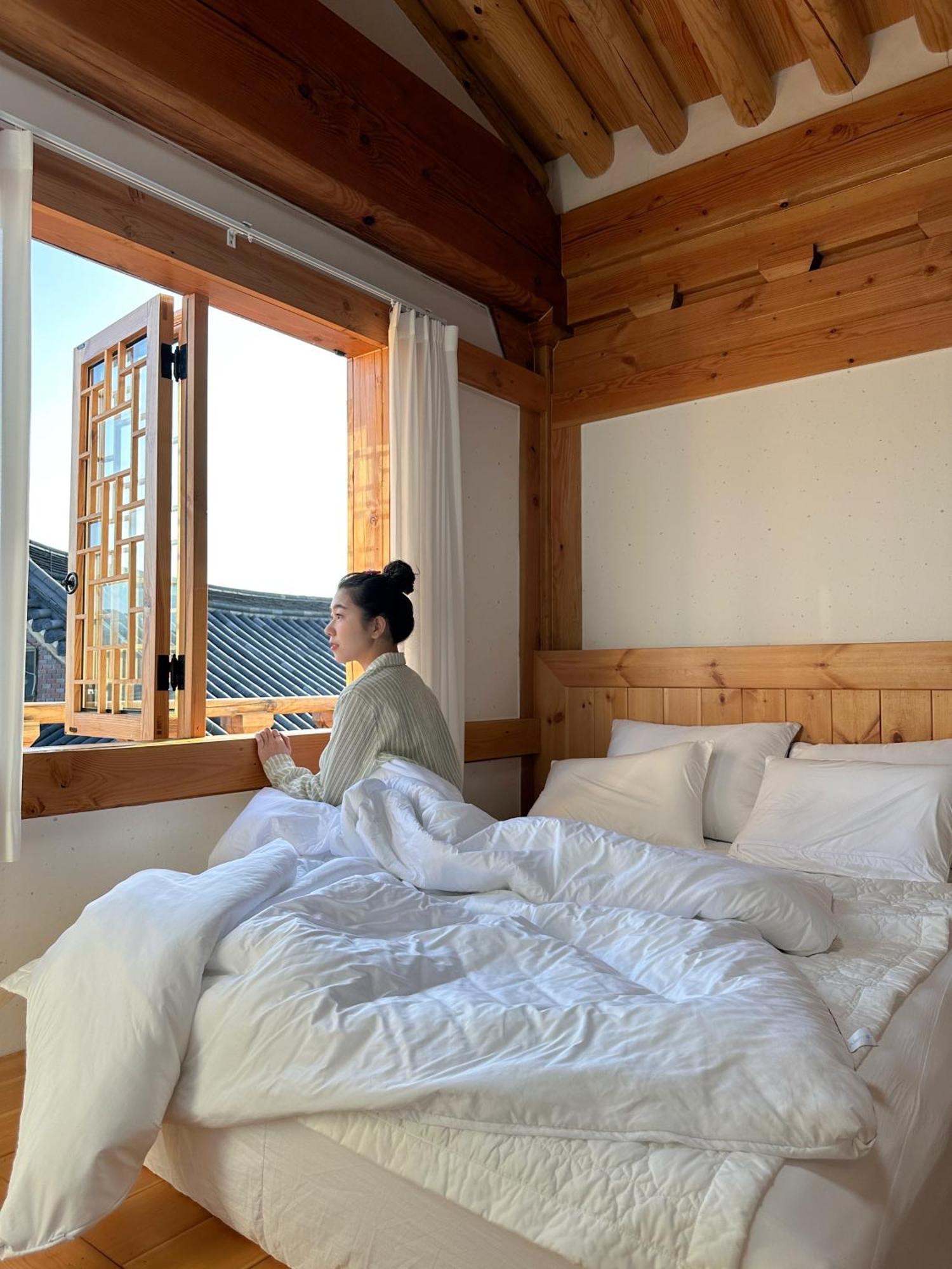Hanok Stay Da-Ga-Gam คยองจู ภายนอก รูปภาพ