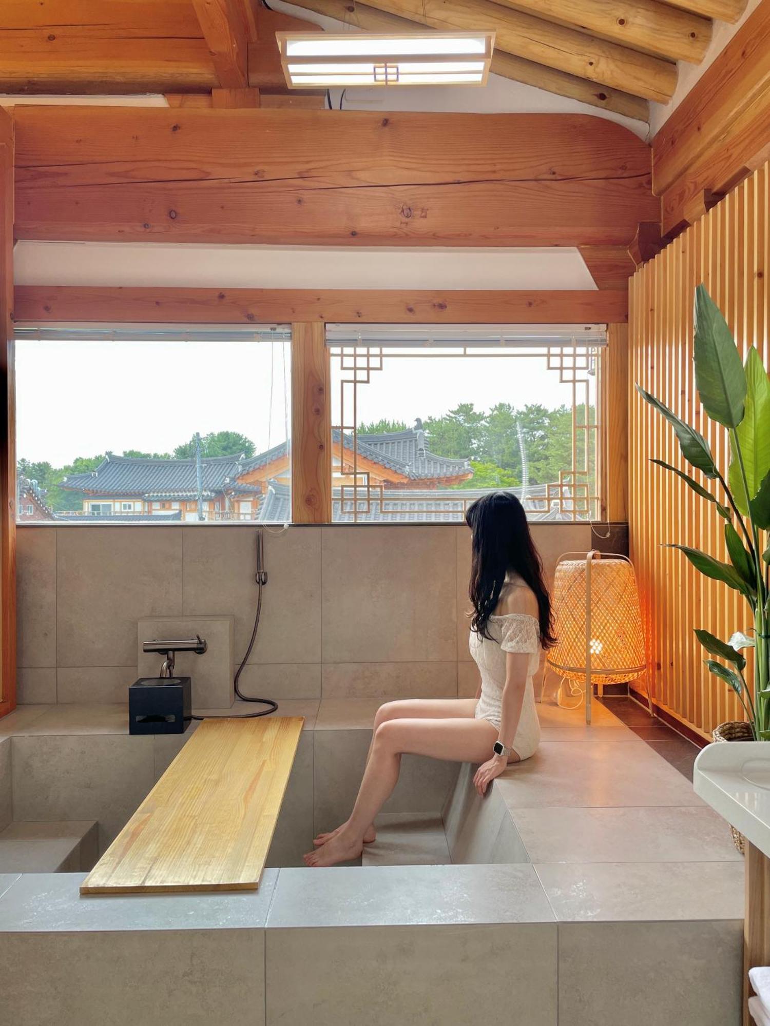 Hanok Stay Da-Ga-Gam คยองจู ภายนอก รูปภาพ
