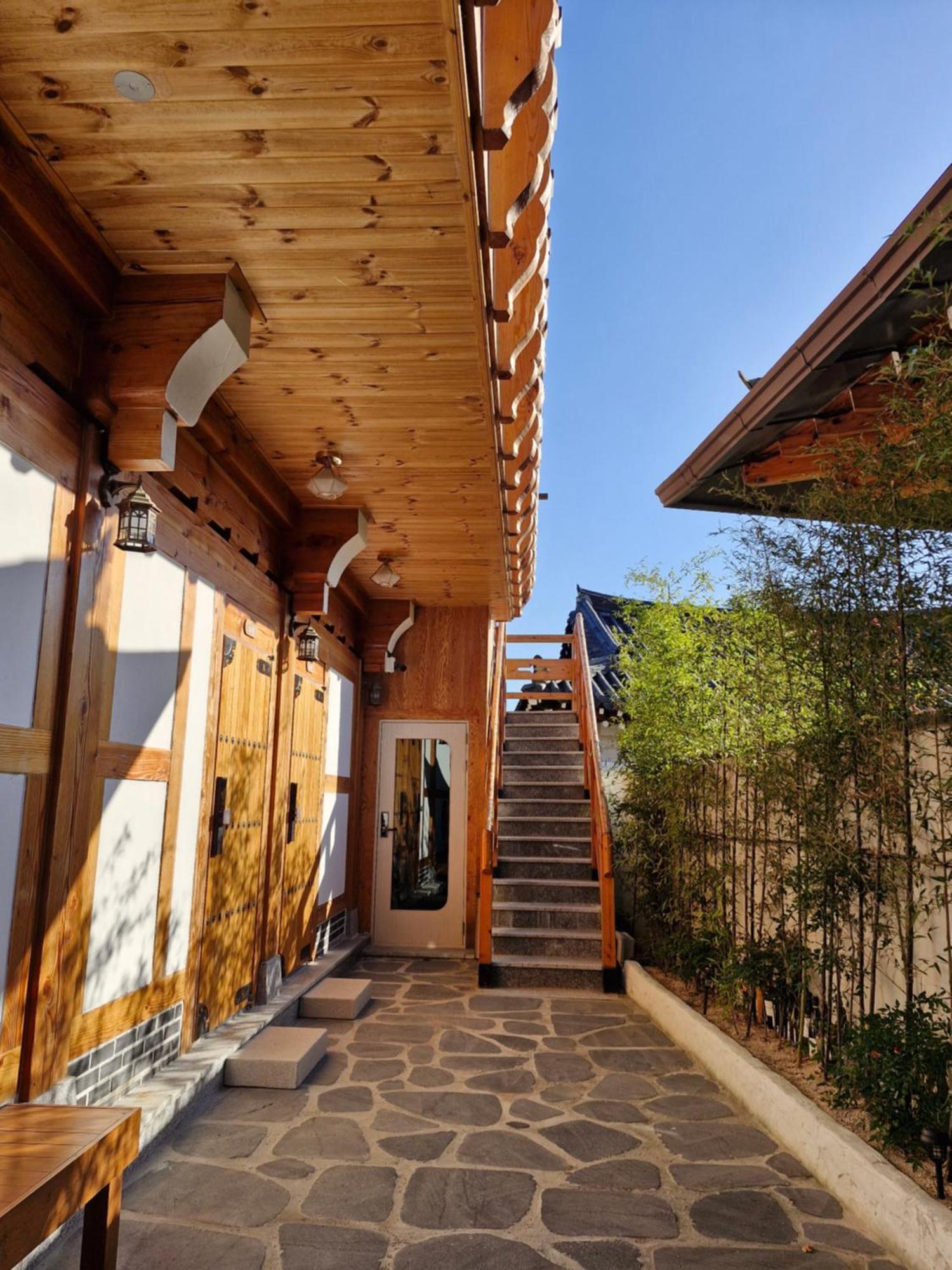 Hanok Stay Da-Ga-Gam คยองจู ภายนอก รูปภาพ