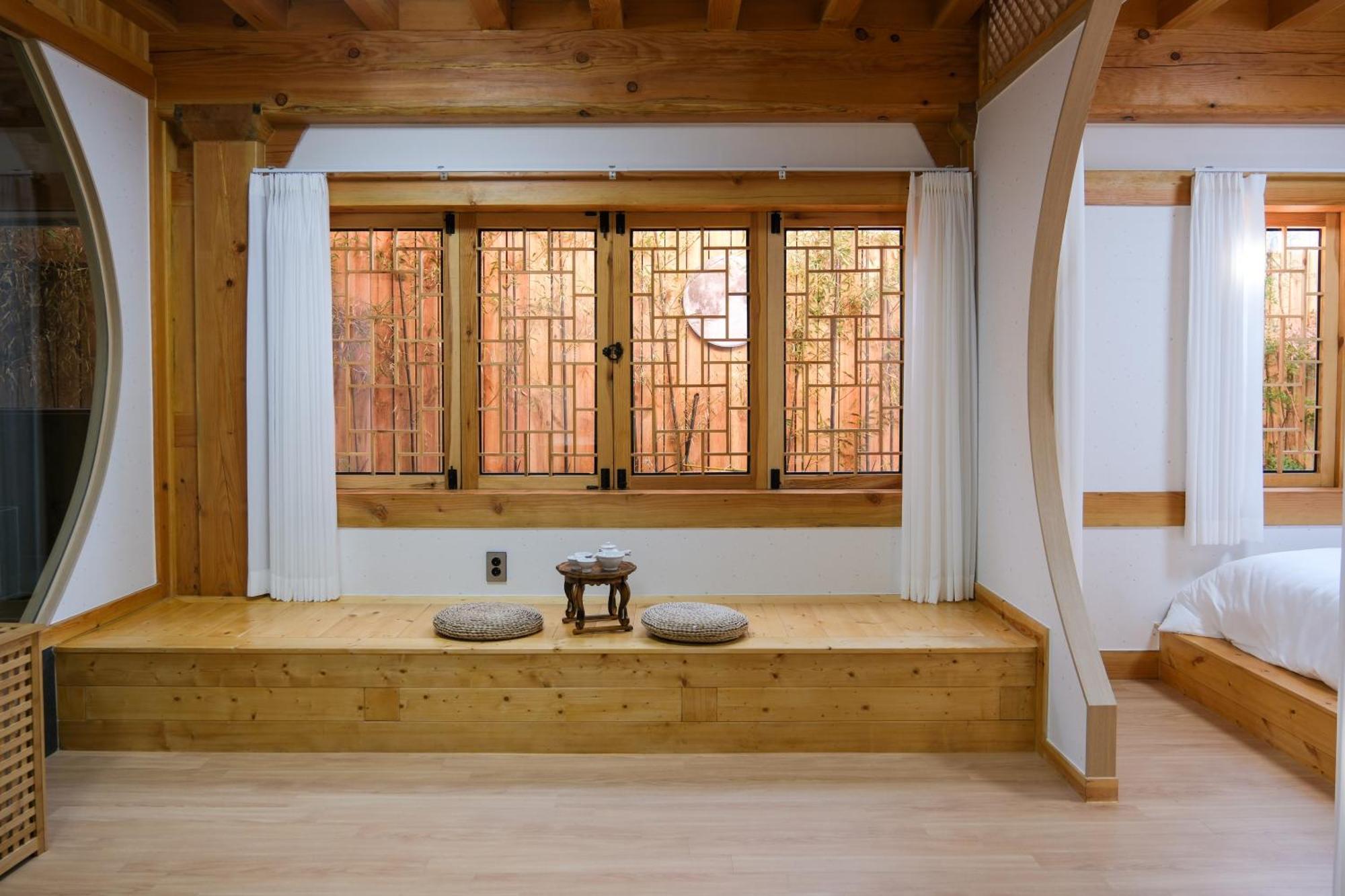 Hanok Stay Da-Ga-Gam คยองจู ภายนอก รูปภาพ